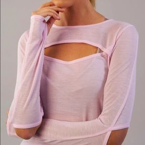 Gymshark Long Sleeve Cutout Top Pink